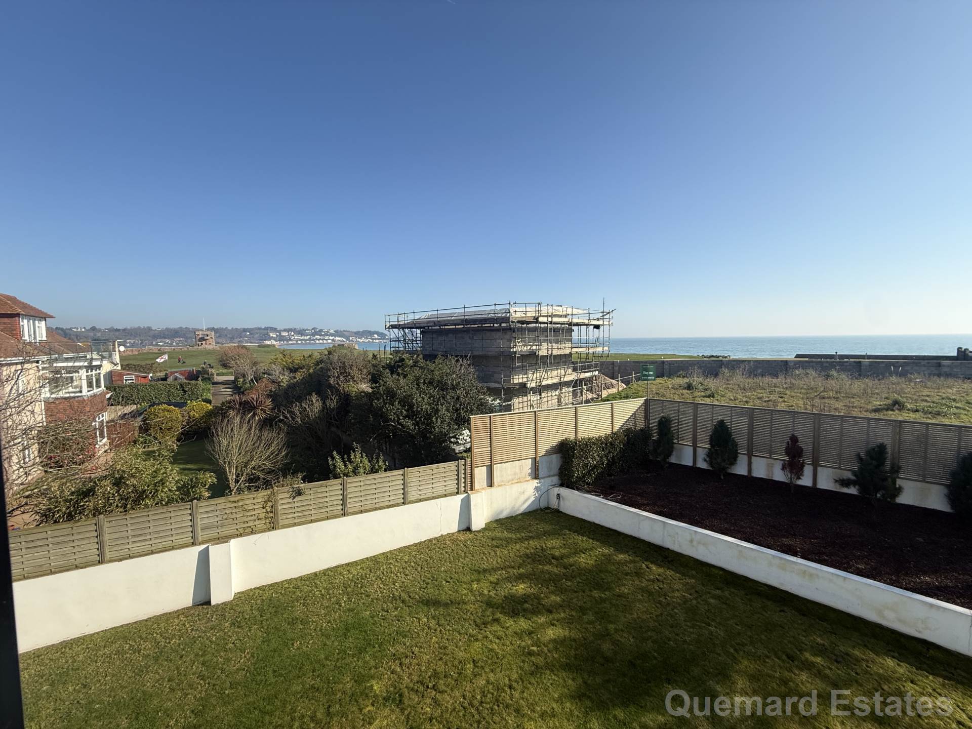 Le Chemin Au Greves, Grouville, Image 26