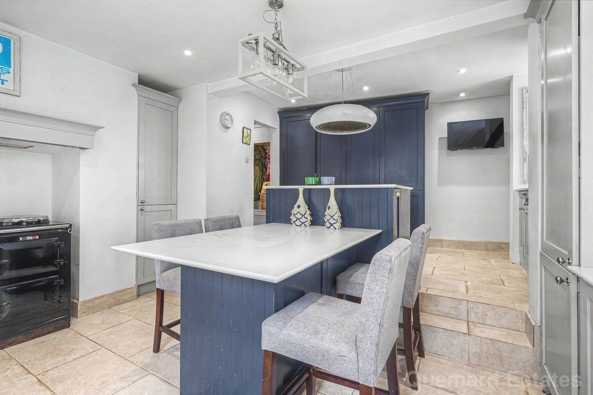 St Saviours Road, St Saviour, Image 2