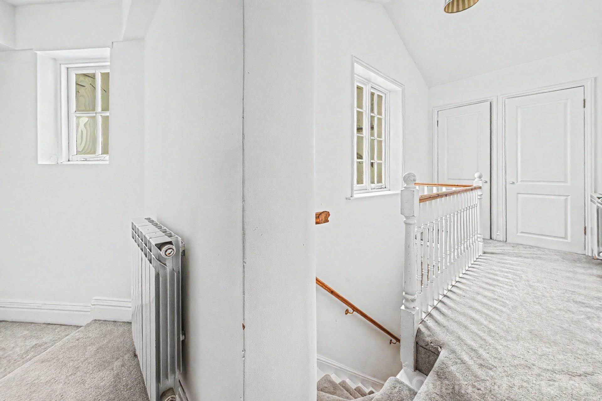 St Saviours Road, St Saviour, Image 26