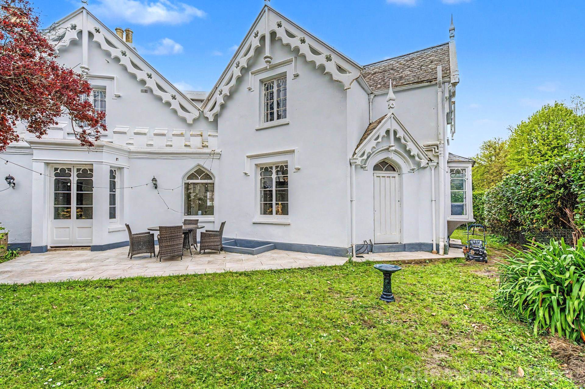 St Saviours Road, St Saviour, Image 35