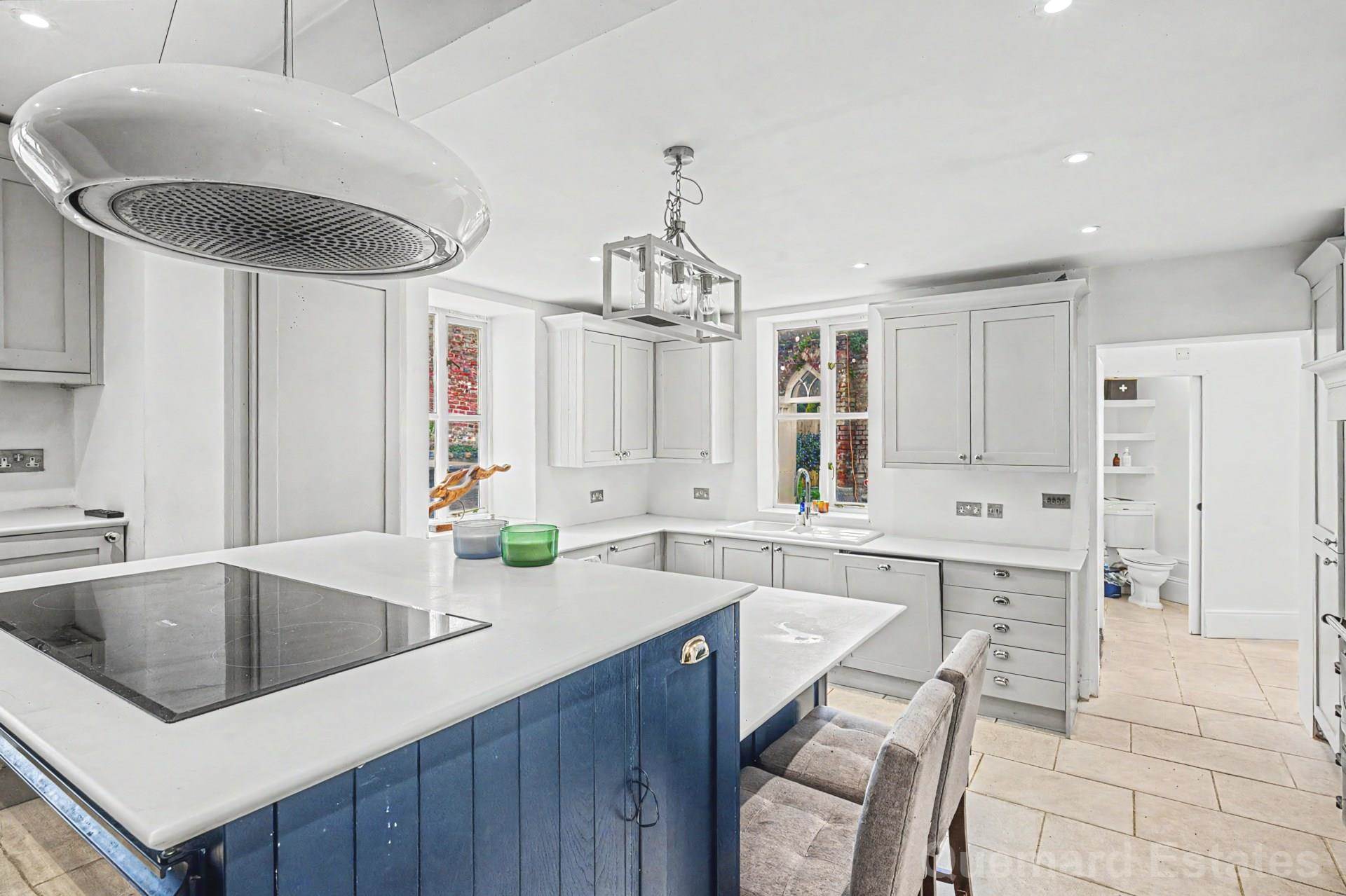 St Saviours Road, St Saviour, Image 4