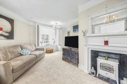 St Saviours Road, St Saviour, Image 10