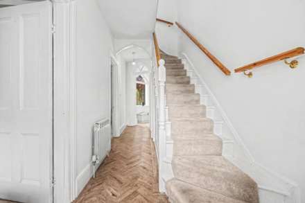 St Saviours Road, St Saviour, Image 14