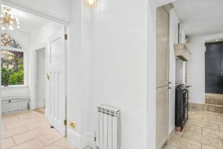 St Saviours Road, St Saviour, Image 8