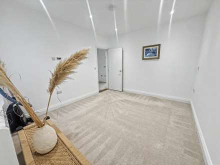 Byron Road, St Helier, Image 15