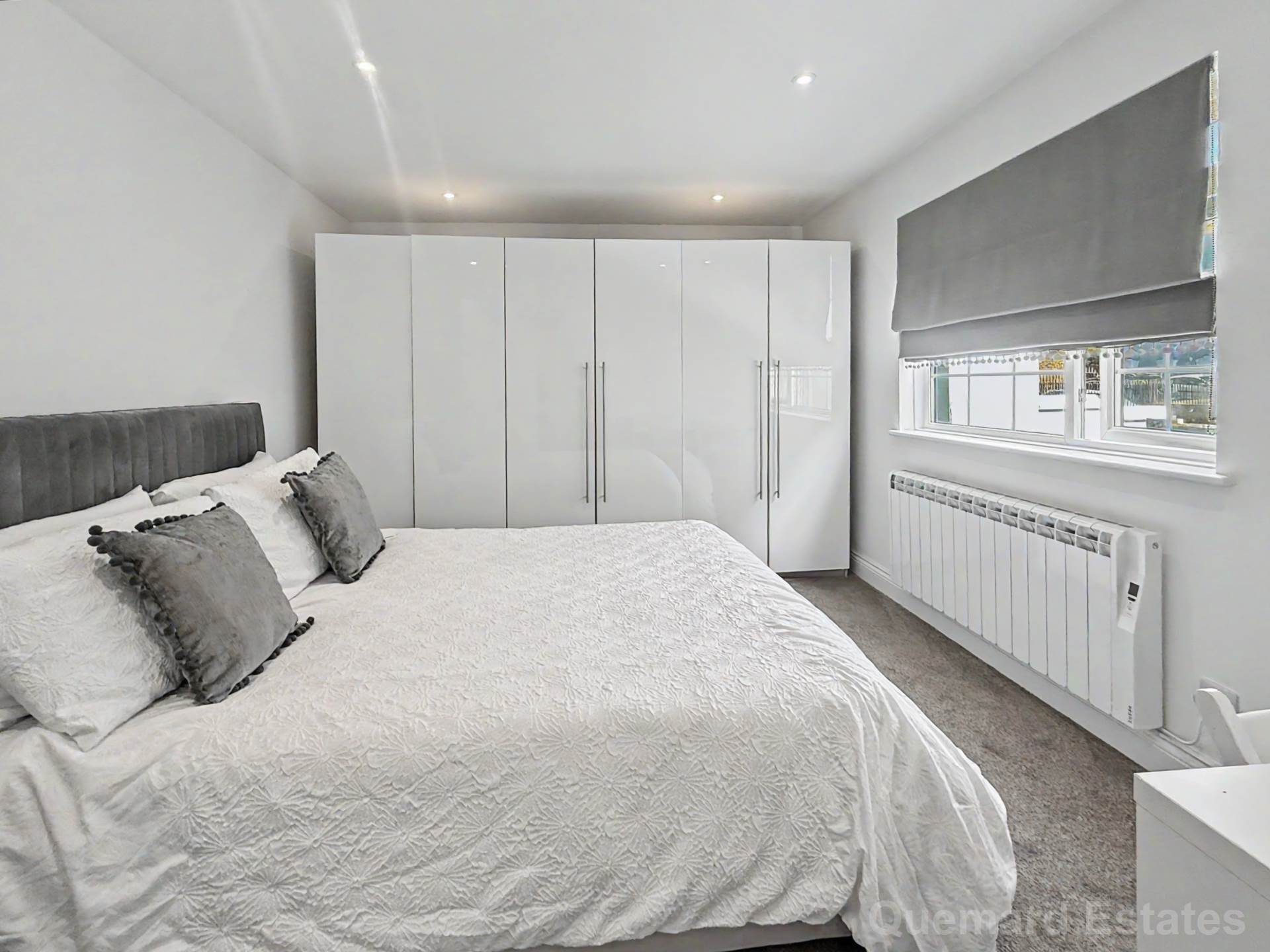 Royal Crecent, Don Road, Image 2