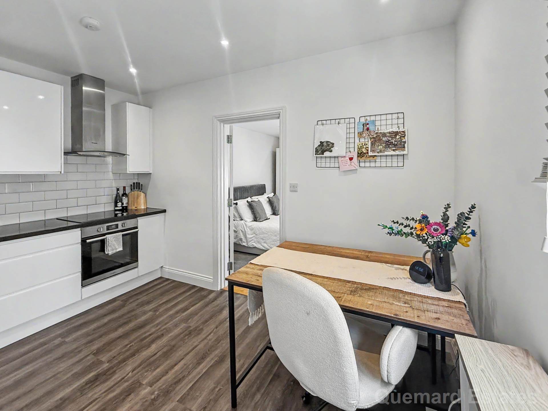 Royal Crecent, Don Road, Image 5