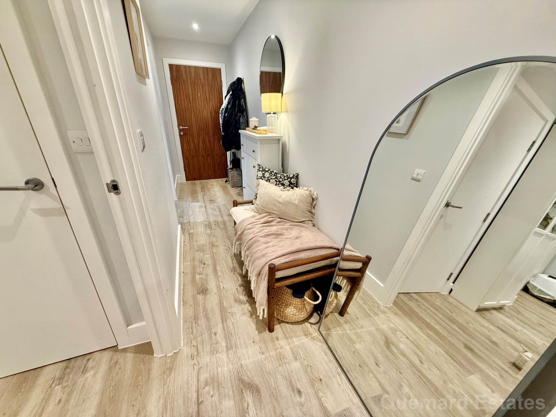 Apartment    Hemery Row,       La Motte Street, St Helier, Image 6