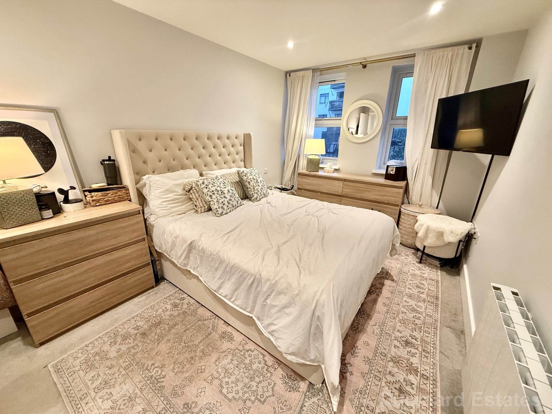 Apartment    Hemery Row,       La Motte Street, St Helier, Image 7