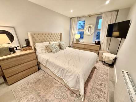 Apartment    Hemery Row,       La Motte Street, St Helier, Image 7