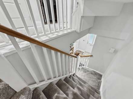 St Johns Road, St Helier, Image 13