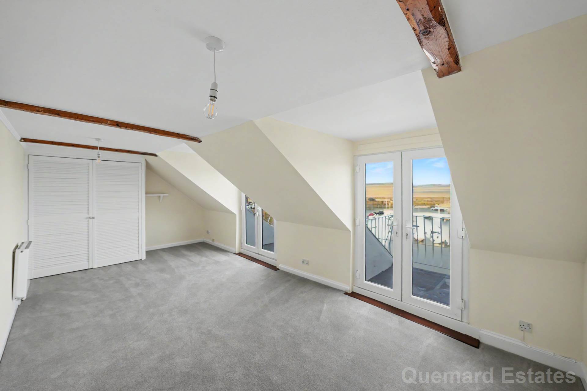 Le Boulevard, St Aubin, Image 12