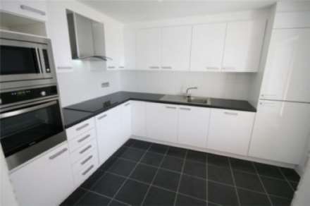 Rosemount Court, Le Mont Pinel, Image 3
