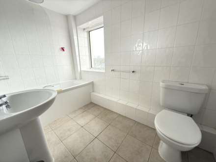 Rosemount Court, Le Mont Pinel, Image 7