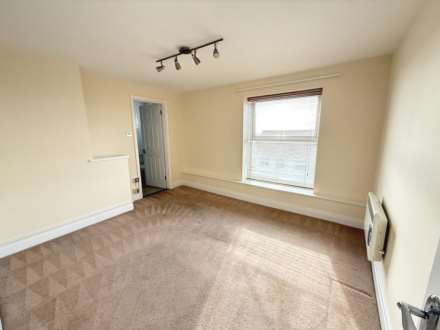 Rosemount Court, Le Mont Pinel, Image 8