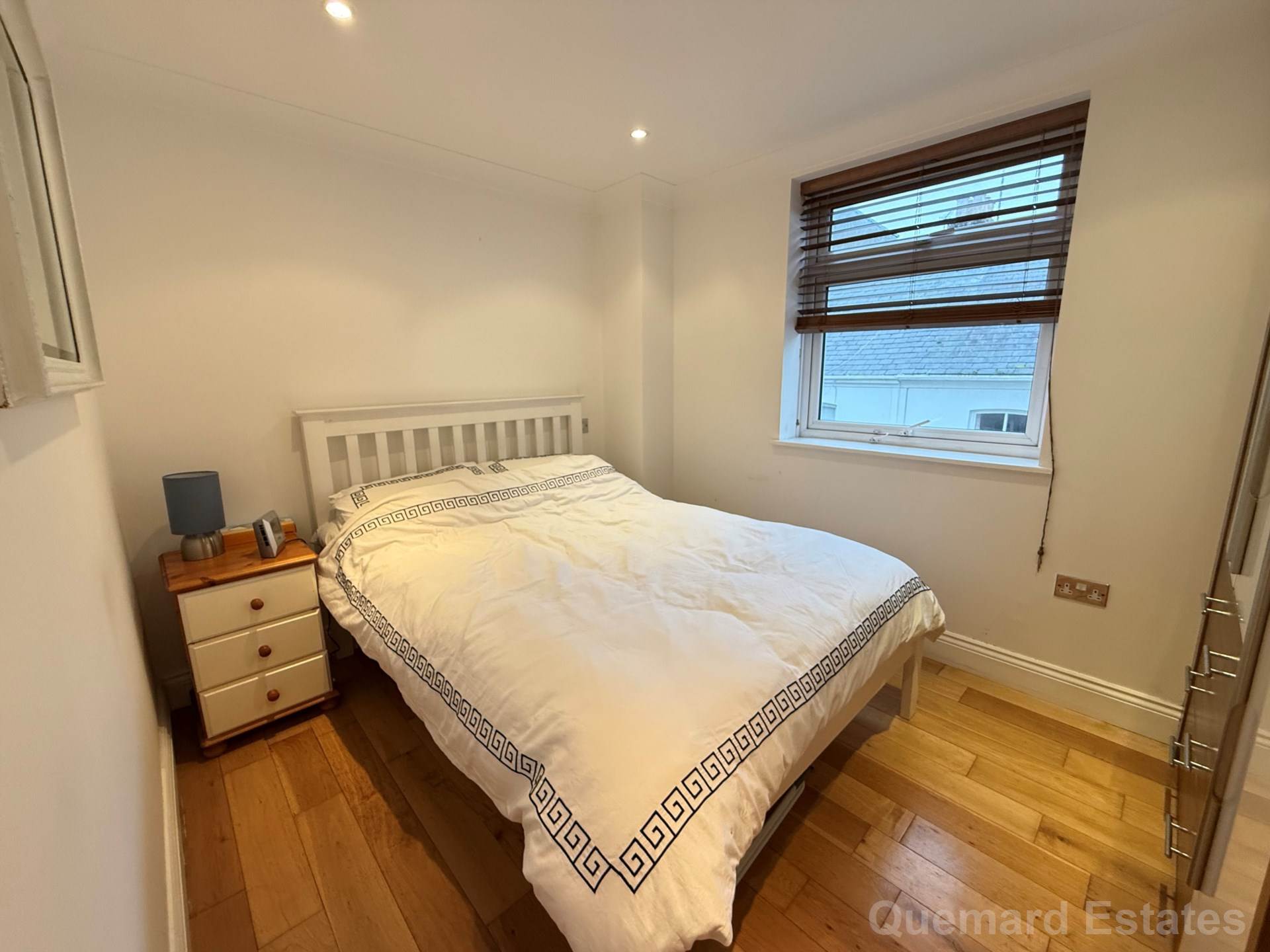 Grosvenor House Apartments,, Image 6