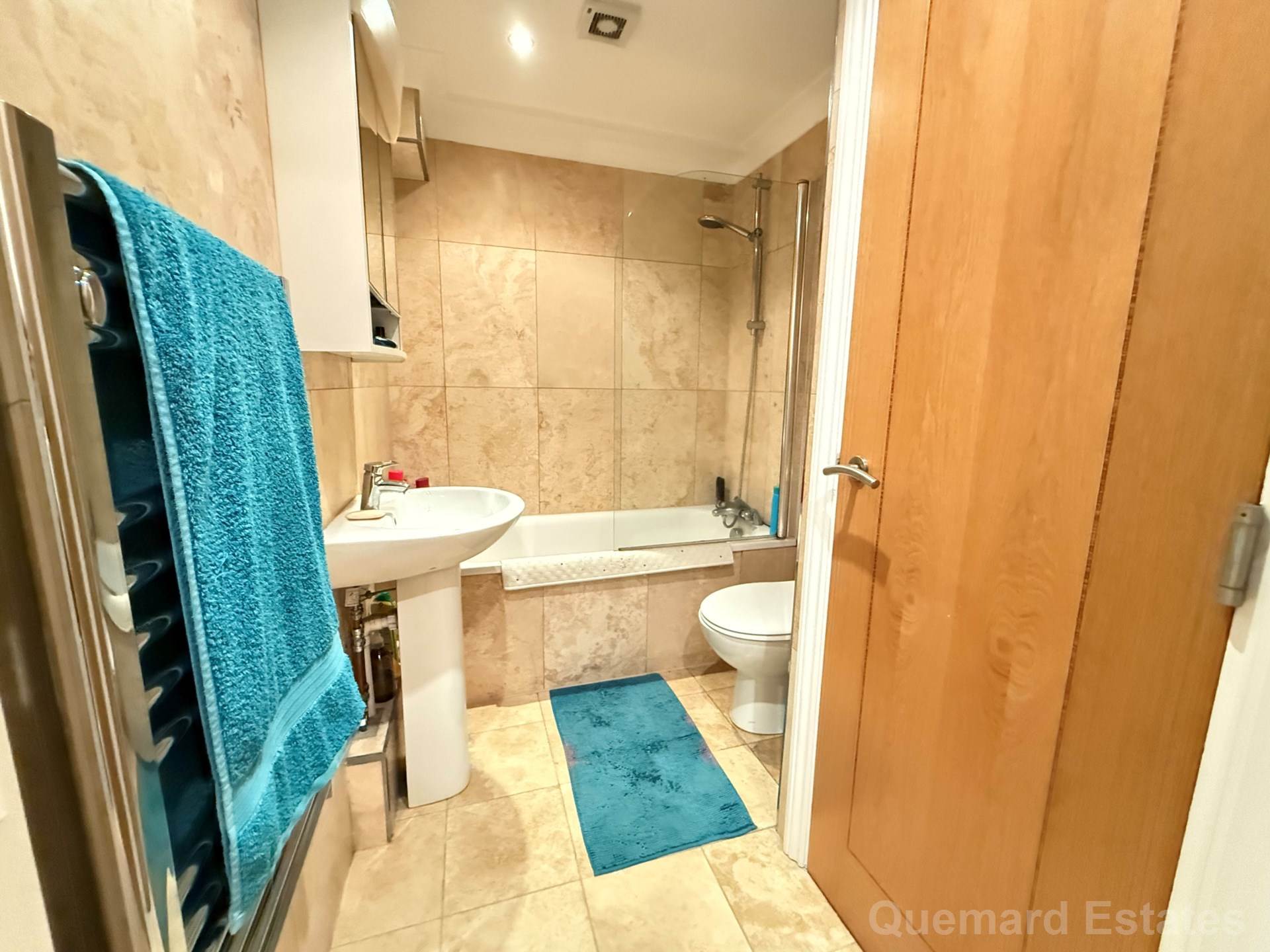Grosvenor House Apartments,, Image 8