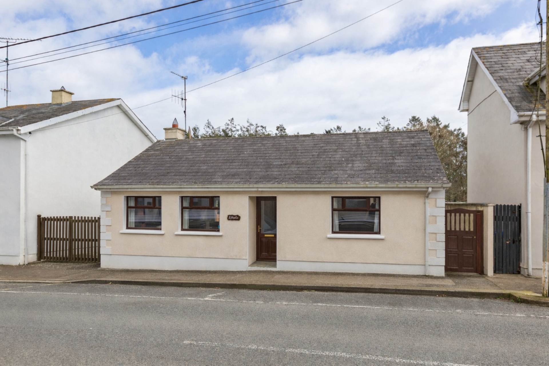 Abhaile, Main Street, Riverchapel, Co Wexford, Y25 Y722