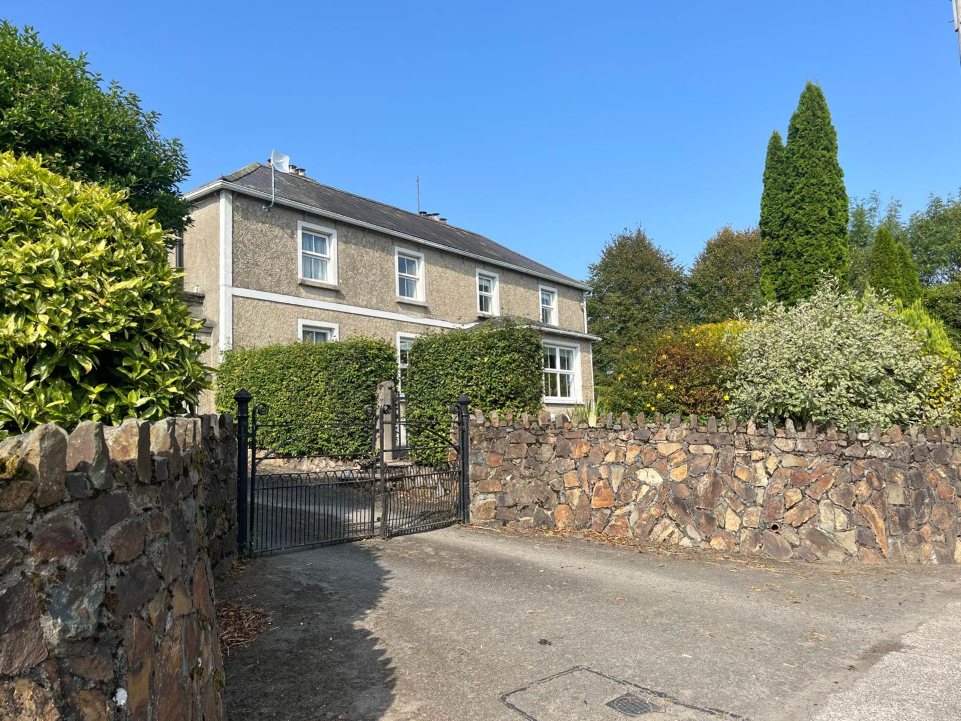 ‘Knockbrandon House`, Enniscorthy Road, Ferns, Co. Wexford Y21 X3X0