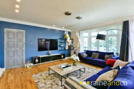 St Albans Road, Codicote, Image 5