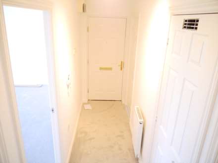 St Lukes Court, Hatfield, Image 2