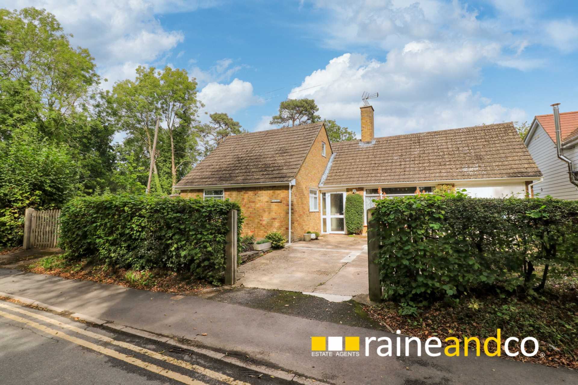 Property For Sale Minster Close, Hatfield Raine & Co (ID 10003182)