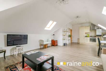 Longfield House, Hatfield, Image 7