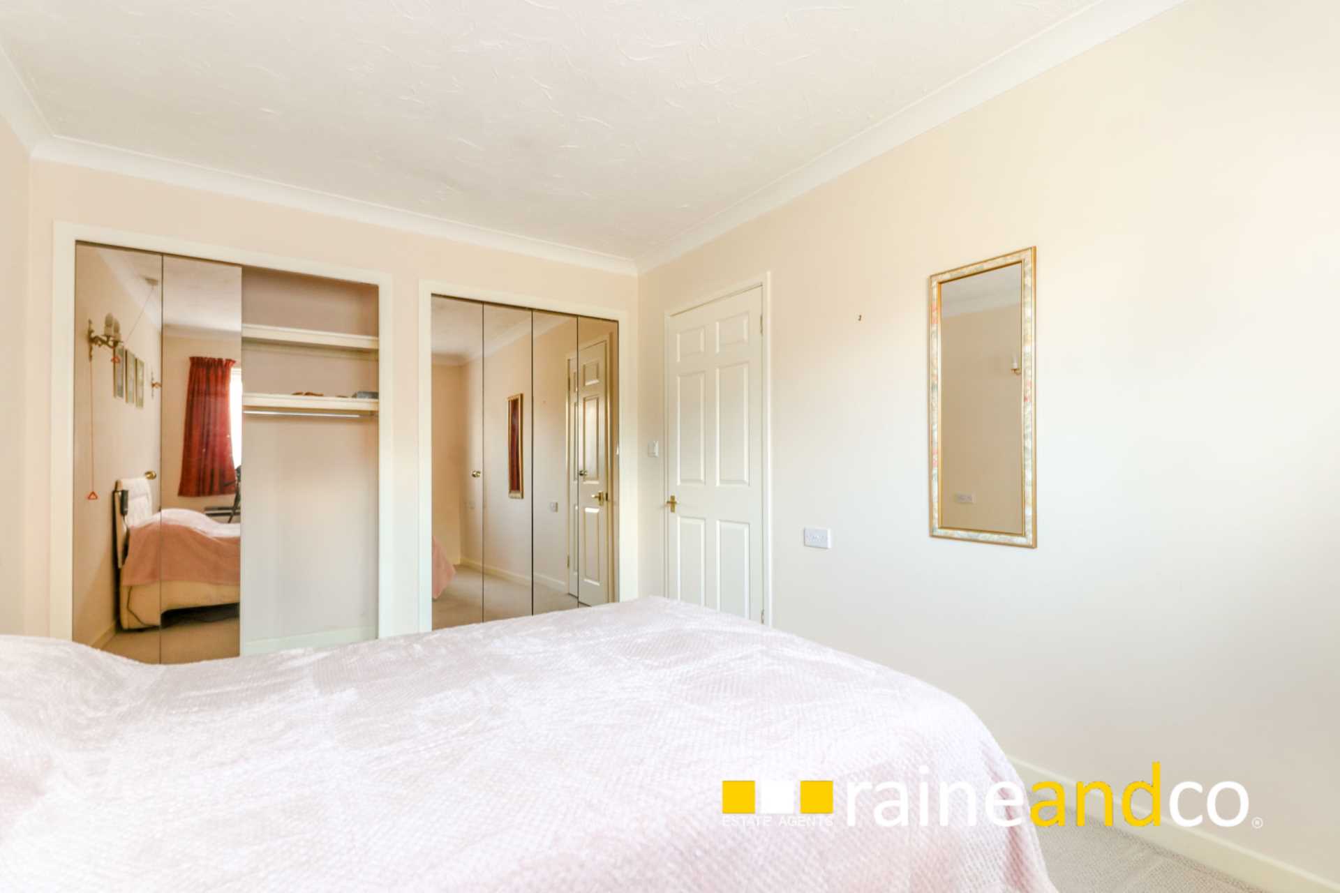 Property For Sale Pond Court, The Ridgeway, Codicote SG4 8YY Raine