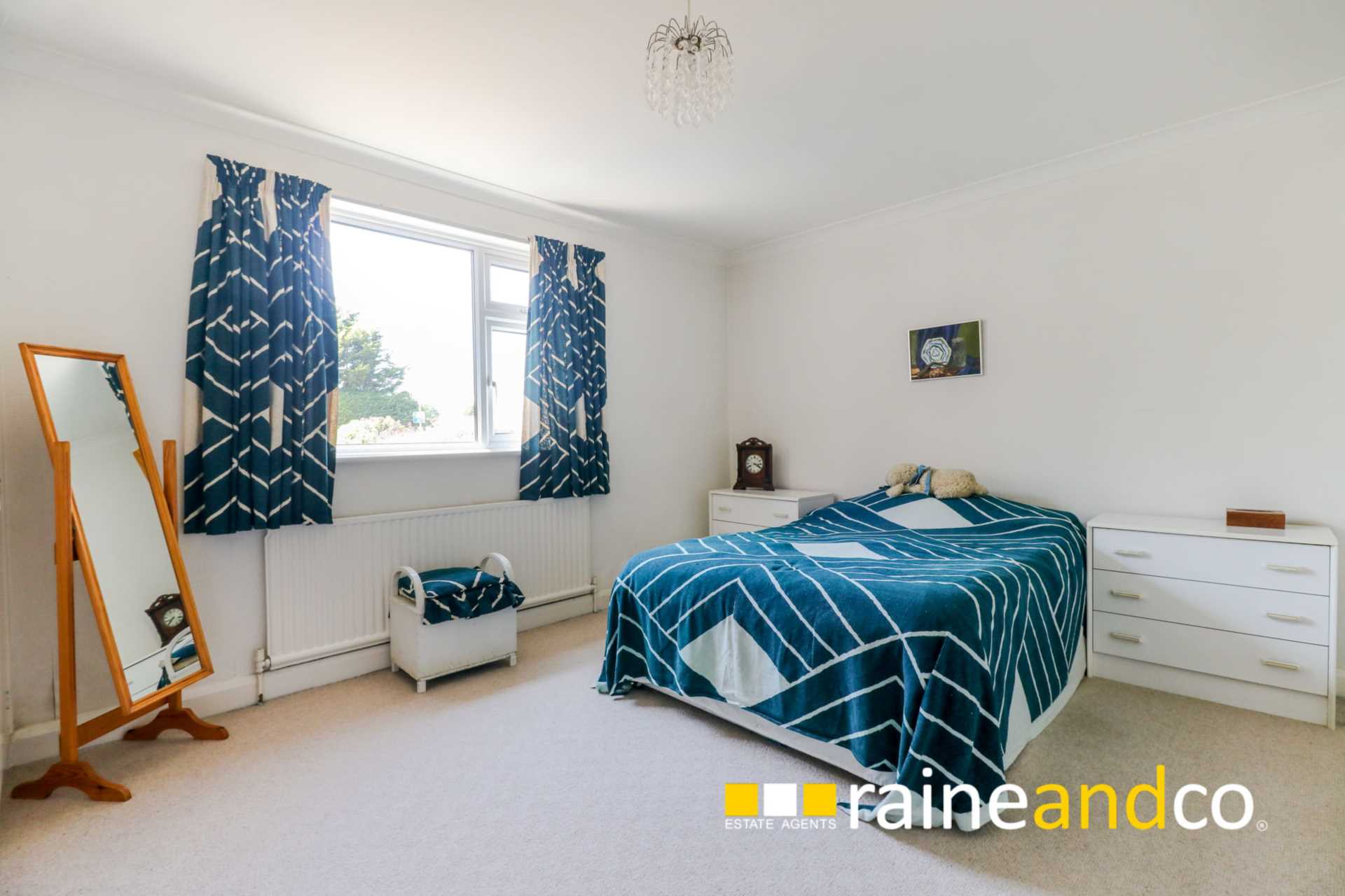 Property For Sale High Street, Codicote, Raine & Co (ID 20000022)