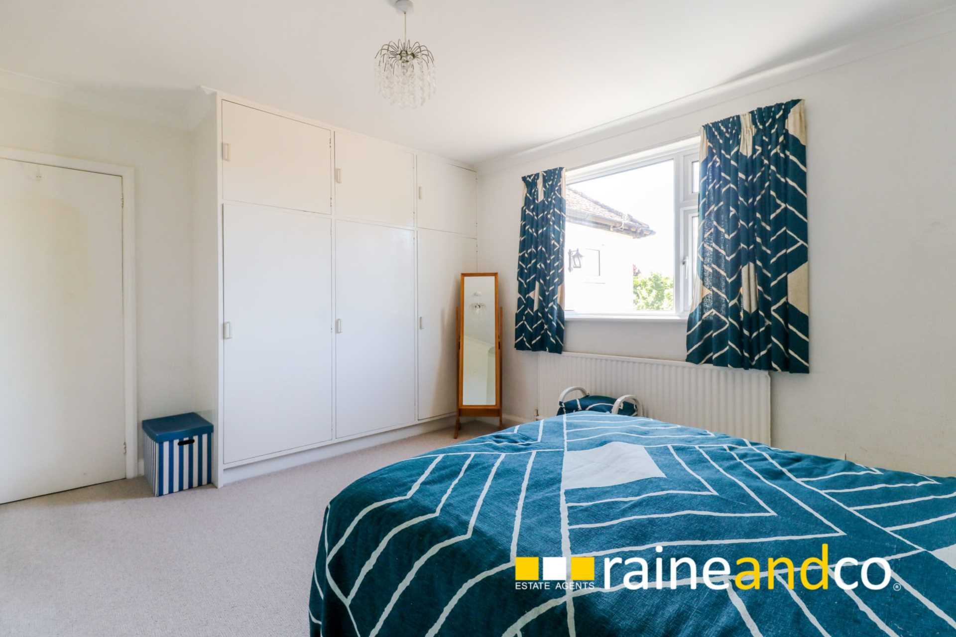 Property For Sale High Street, Codicote, Raine & Co (ID 20000022)