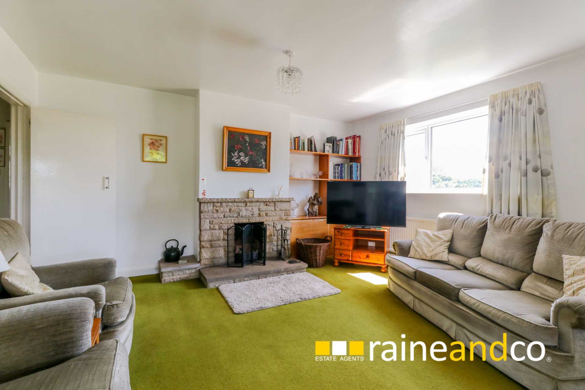 Property For Sale High Street, Codicote, Raine & Co (ID 20000022)