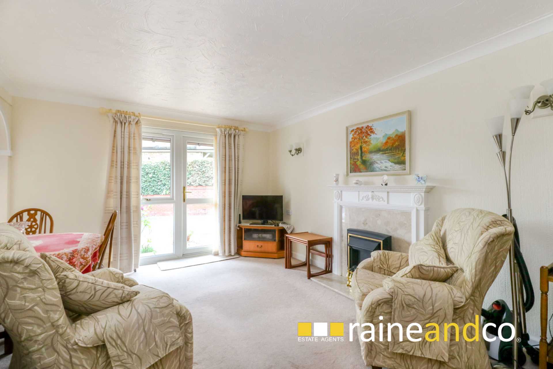 Property For Sale Pond Court, The Ridgeway, Codicote Raine & Co (ID