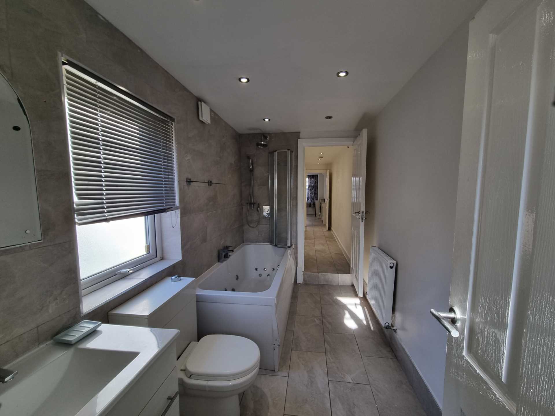 Property For Sale Southgate Road,Potters Bar Raine & Co (ID 4999)