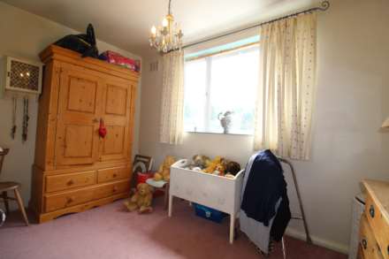 Coningsby Drive, Potters Bar, Image 8