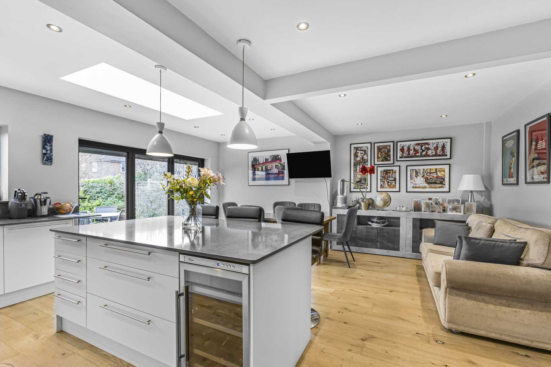 Property For Sale Torrington Drive, Potters Bar Raine & Co (ID 5172)