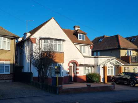 Property For Sale Mutton Lane, Potters Bar