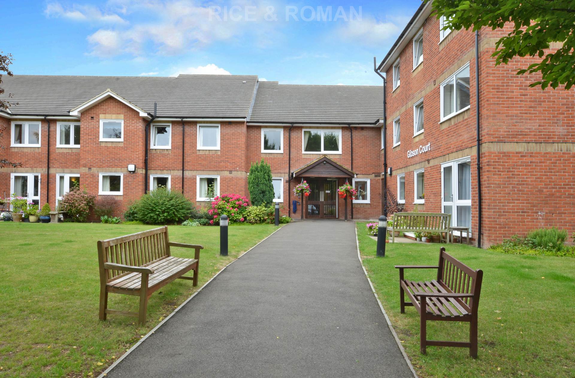 2 Bedroom Apartment, Gibson Court Hinchley Wood Rice and Roman