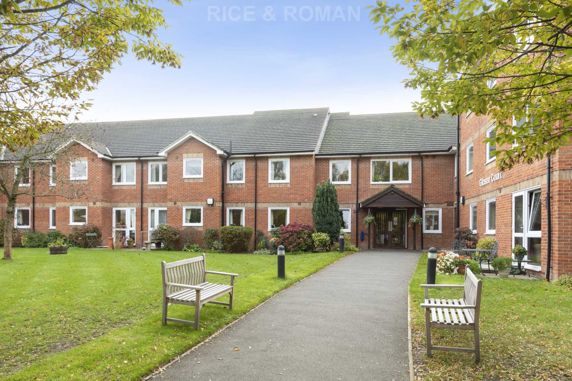 1 Bedroom Apartment, Gibson Court Hinchley Wood Rice and Roman