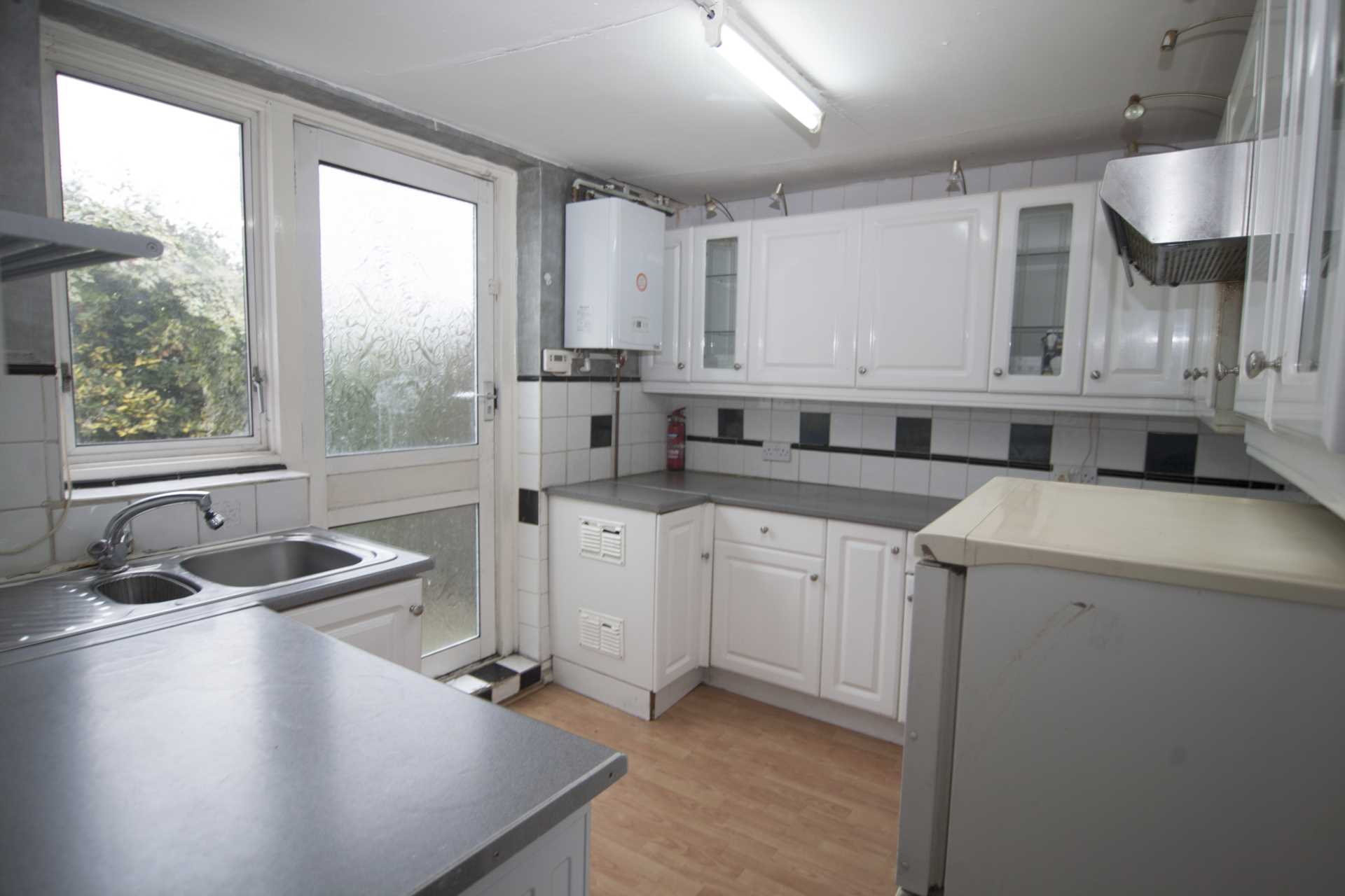 Parsloes Ave, Dagenham, Image 2