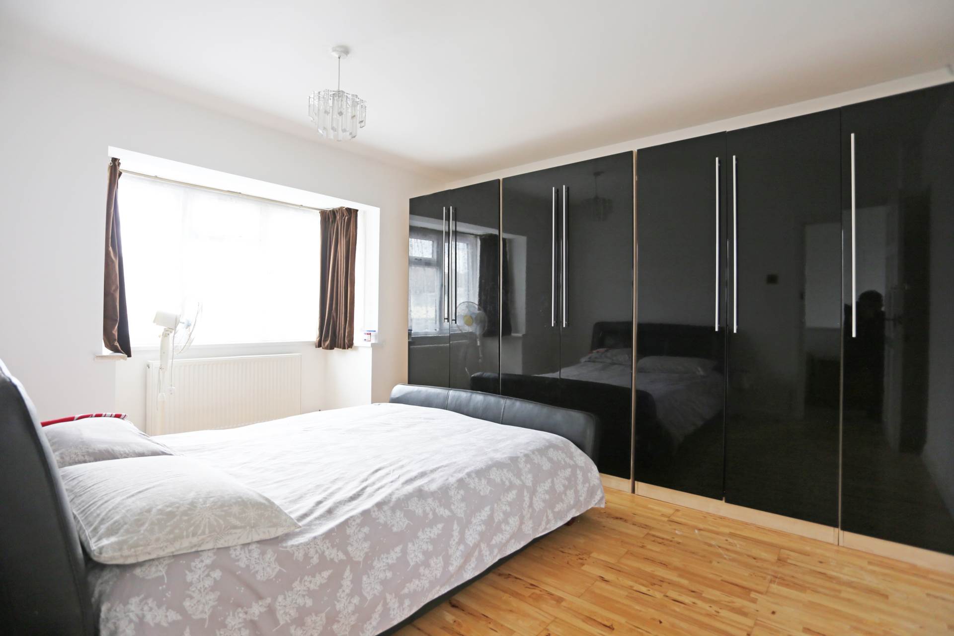 High Road, Chadwell Heath, Romford, RM6, Image 12