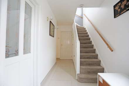 High Road, Chadwell Heath, Romford, RM6, Image 21