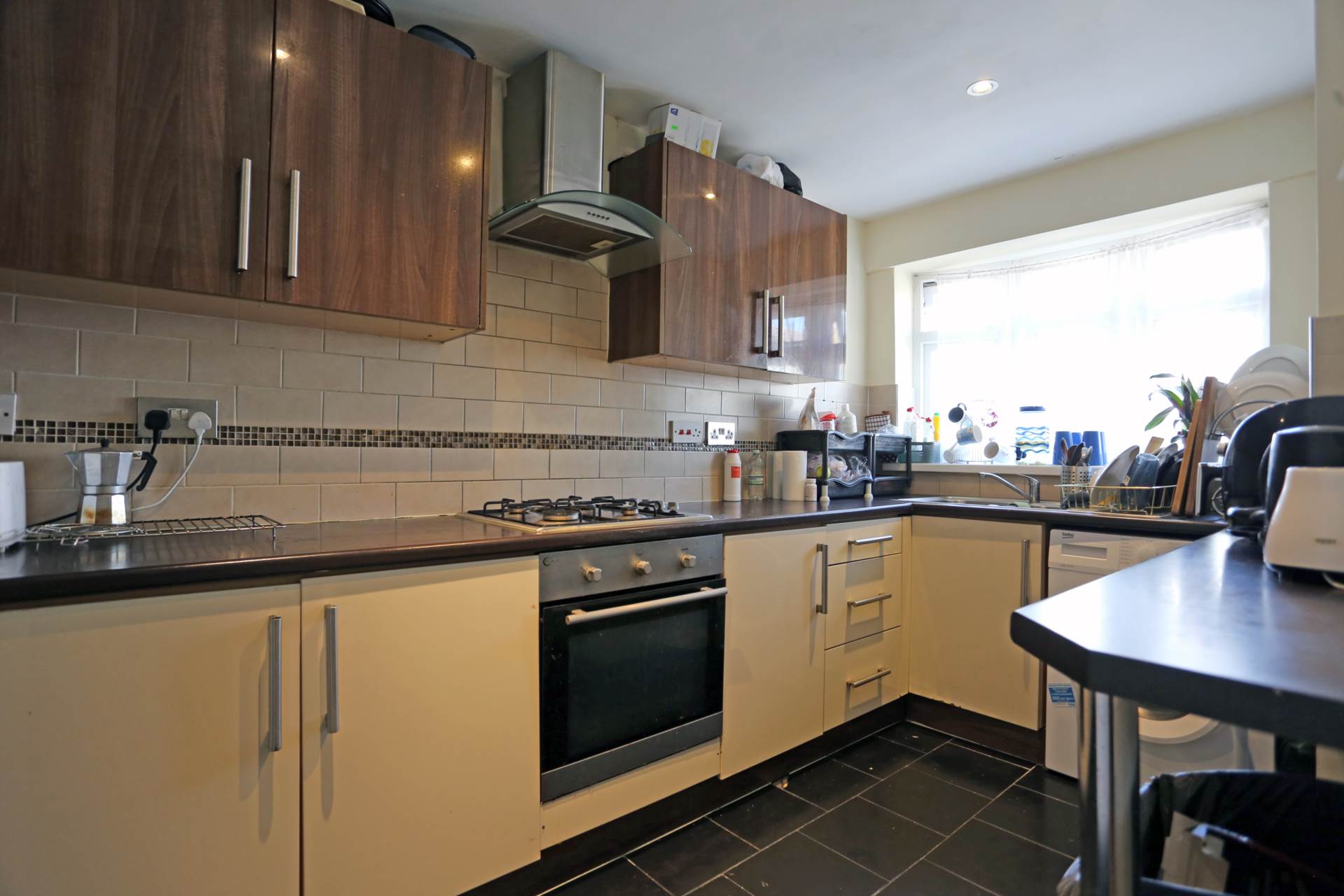 Whalebone Grove, Chadwell Heath, RM6, Image 2