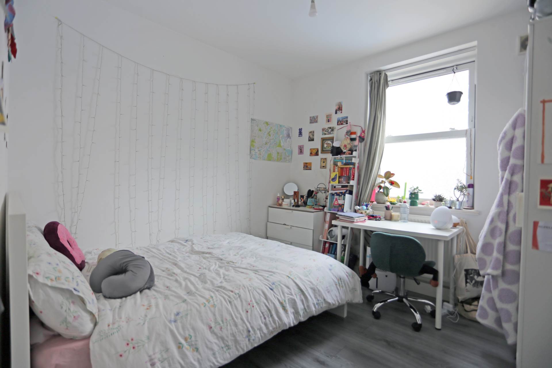 Monkbretton House, London, Image 8