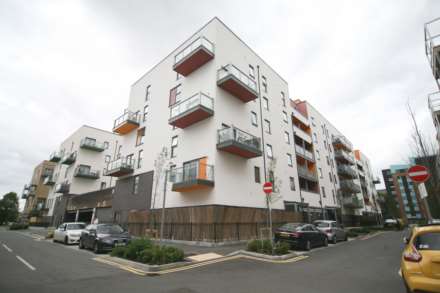 Property For Rent Wideford Drive, Romford