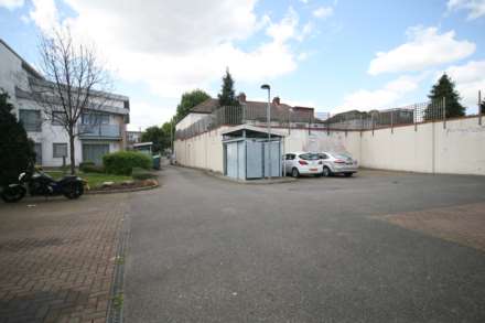 Fetherston Court, High Road, Romford, RM6, Image 10