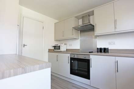 Albany Road, Chadwell Heath, RM6, Image 3