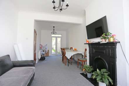Albany Road, Chadwell Heath, RM6, Image 6