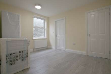 Barking Road, Upton Park, East Ham, E6, Image 2