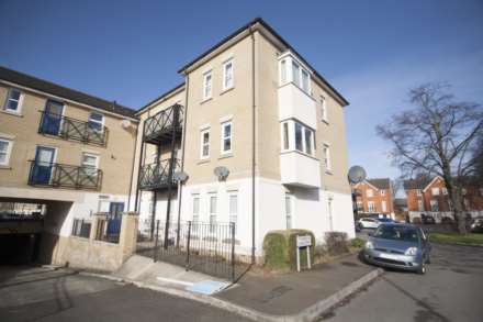 Property For Rent Norwich Crescent, Chadwell Heath, Romford
