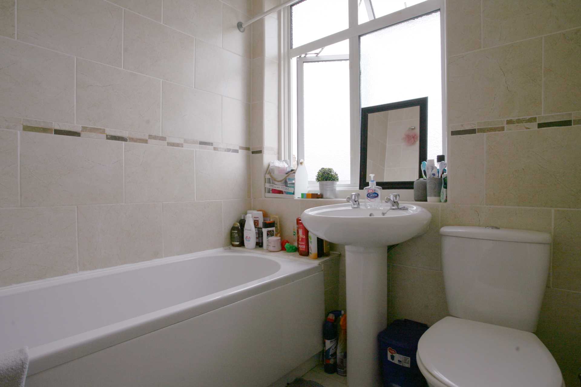 Somerville Road, Chadwell Heath, RM6, Image 10